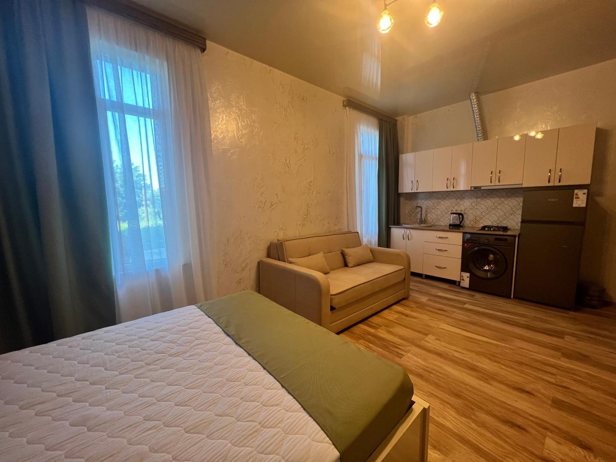 Apartments Nita 巴统 外观 照片