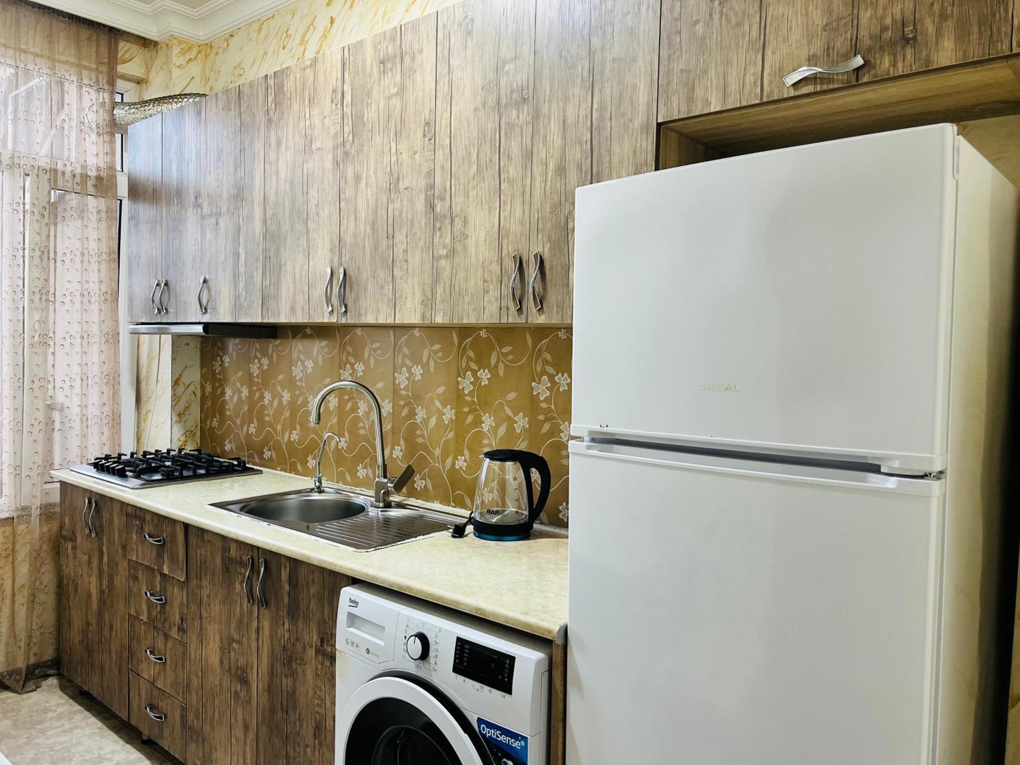 Apartments Nita 巴统 外观 照片
