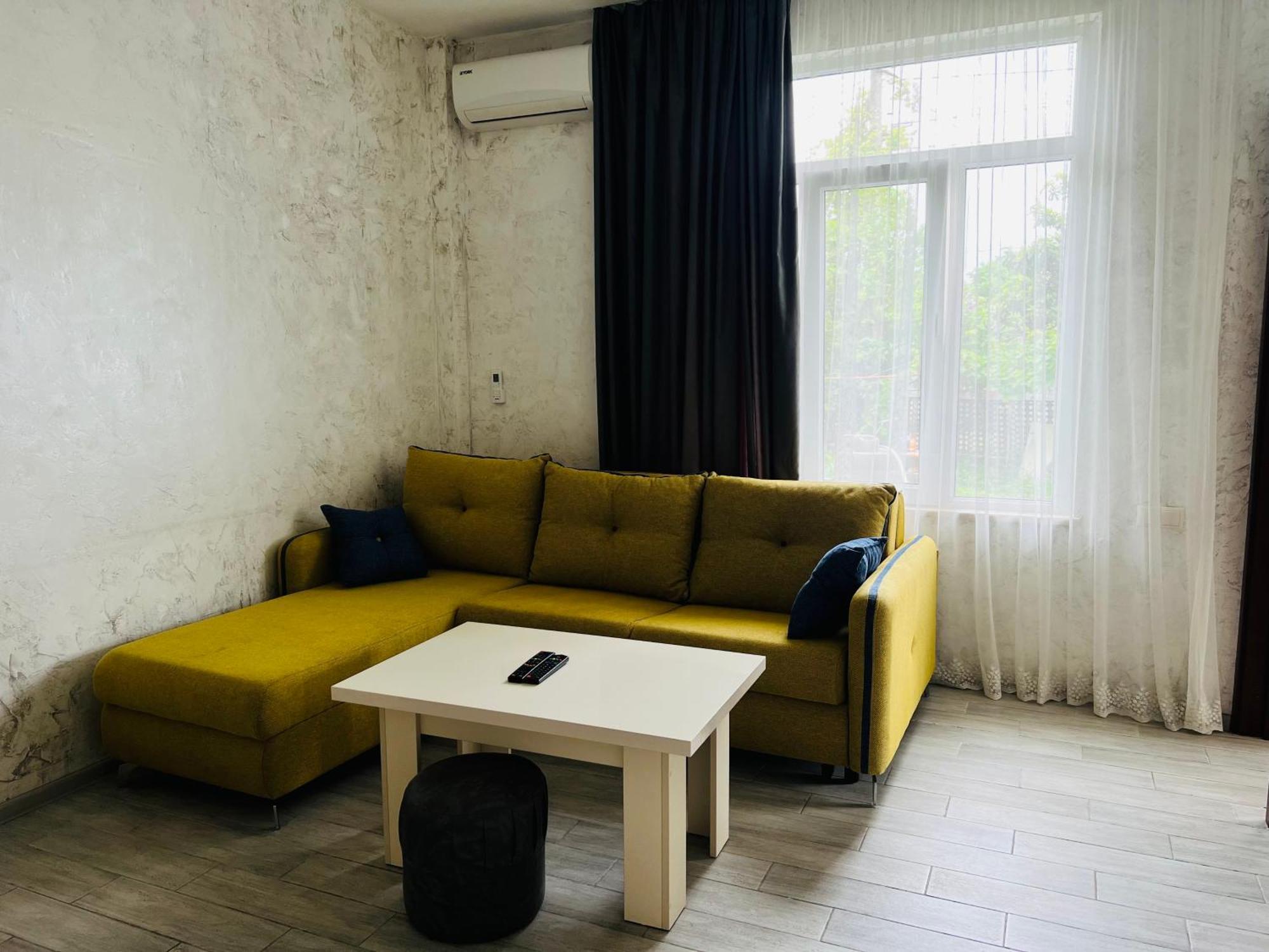 Apartments Nita 巴统 外观 照片