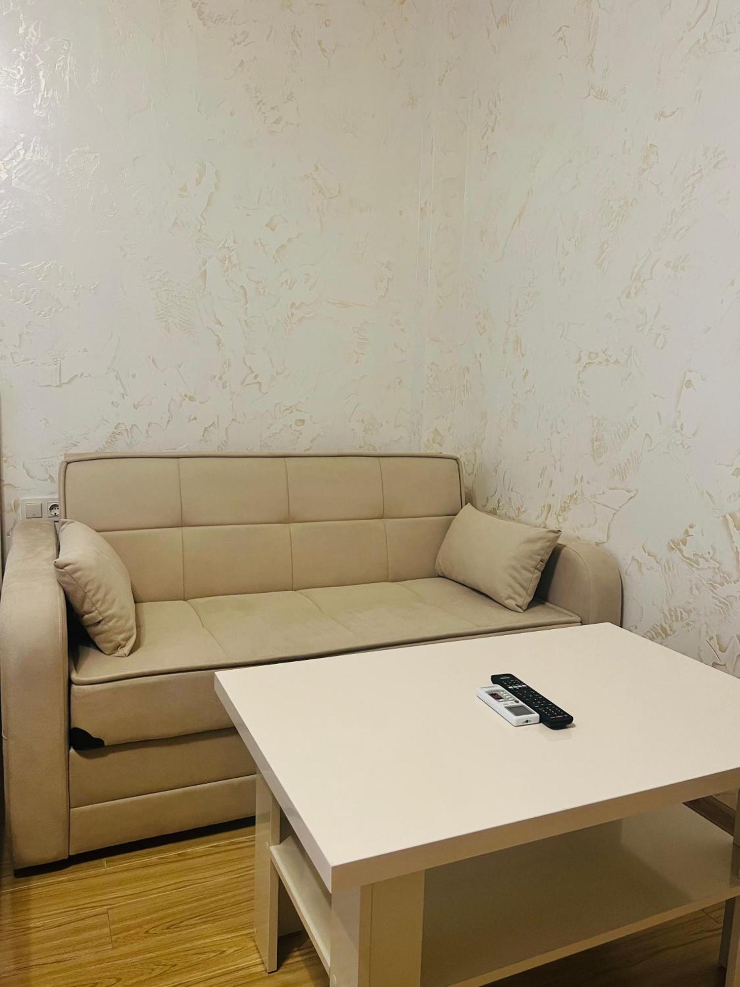 Apartments Nita 巴统 外观 照片