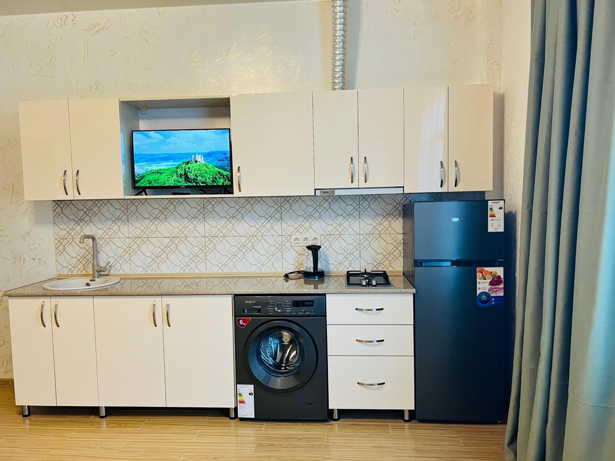 Apartments Nita 巴统 外观 照片