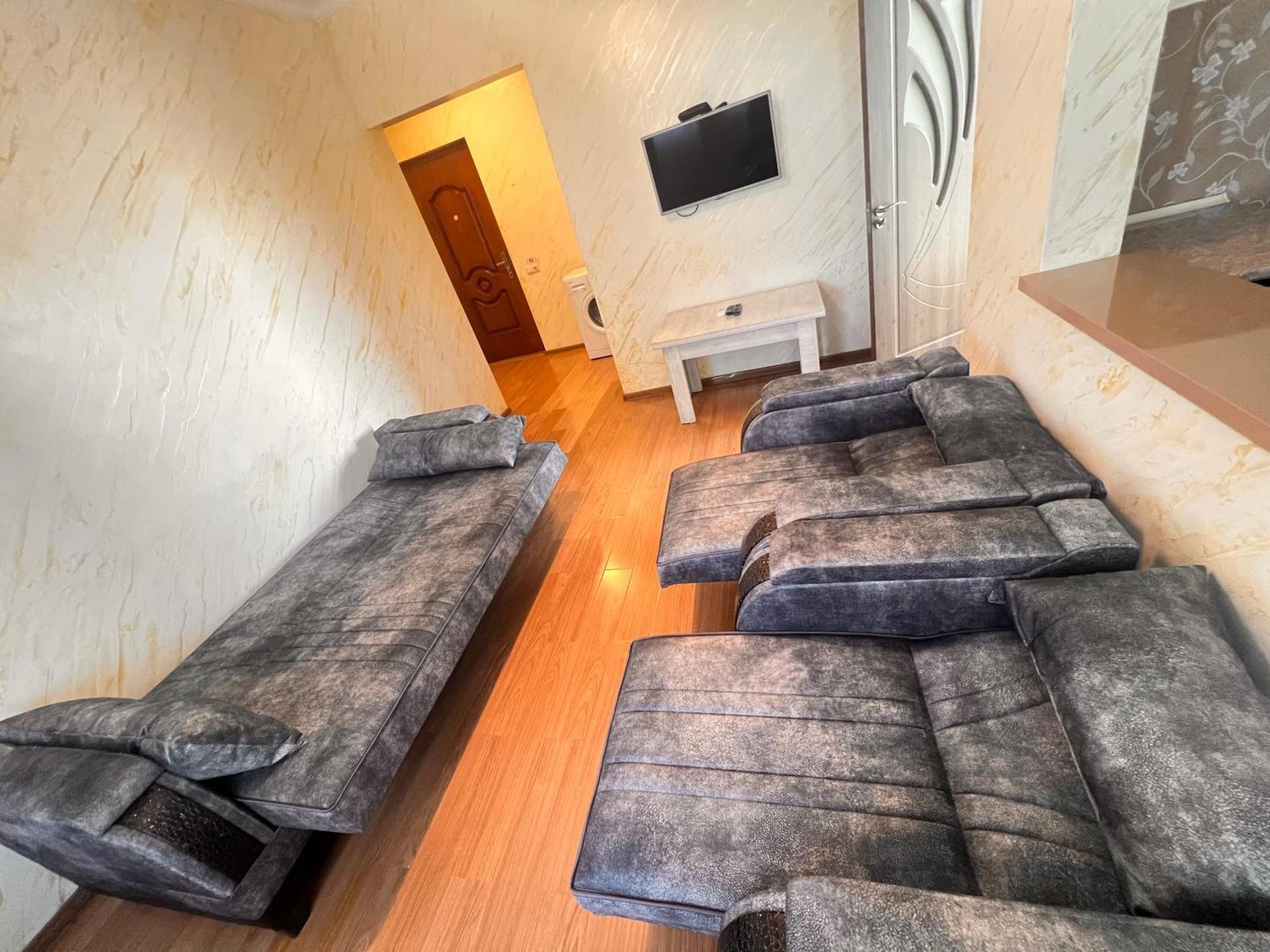 Apartments Nita 巴统 外观 照片