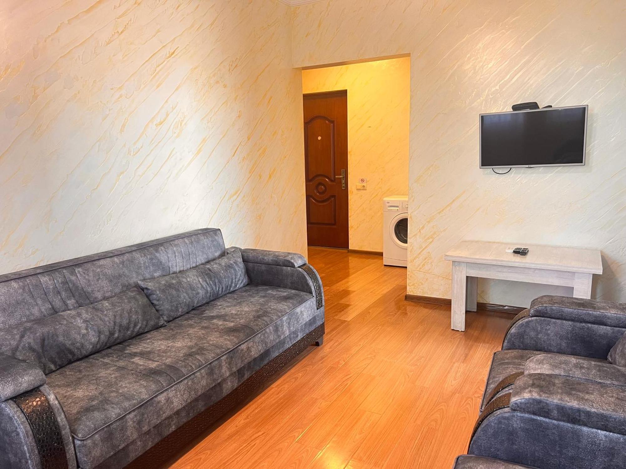 Apartments Nita 巴统 外观 照片